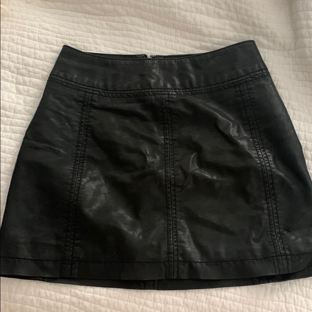 Modern Femme Vegan Mini Skirt in Black